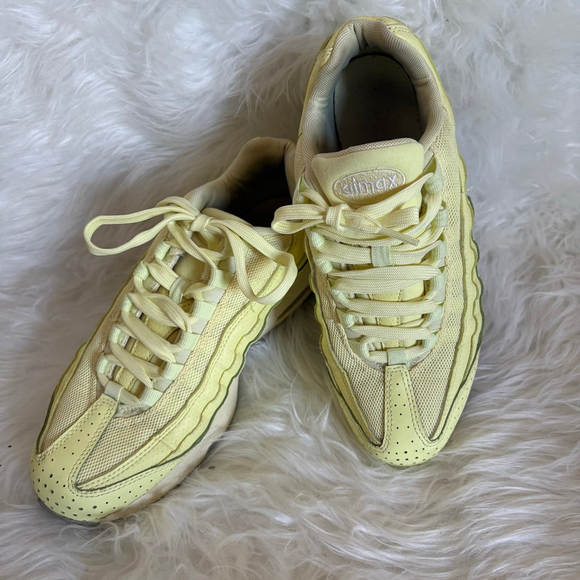Nike Air Max 95 SE GS 'Citron' Boys 7Y Women 8.5 - Picture 9 of 13